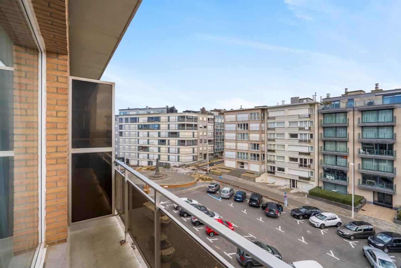 Apartmán Luxurious And Unique Design App Centre Koksijde Exteriér fotografie